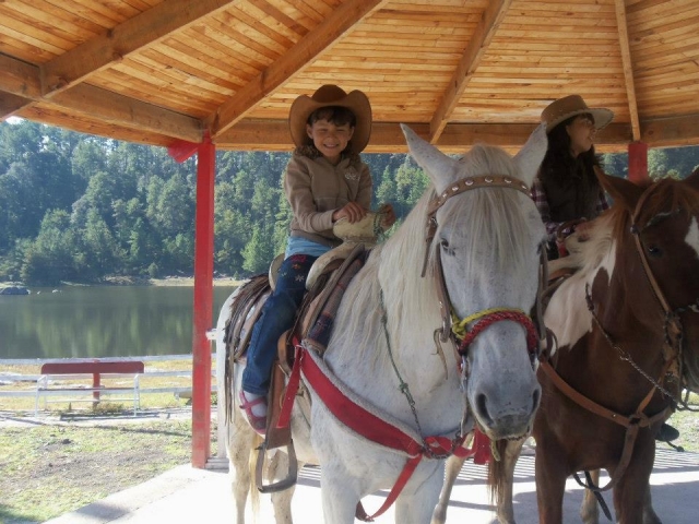 Rutas a caballo para peques